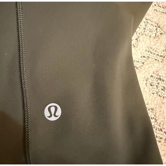 Lululemon D34 Speed Up Crop 21″ – Olive Green, Size 2 - Picture 6 of 7